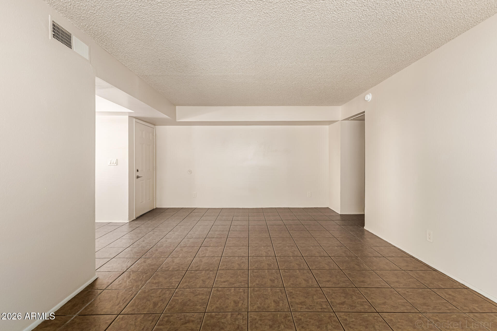 HALLCRAFT VILLAS WEST 8 - Residential