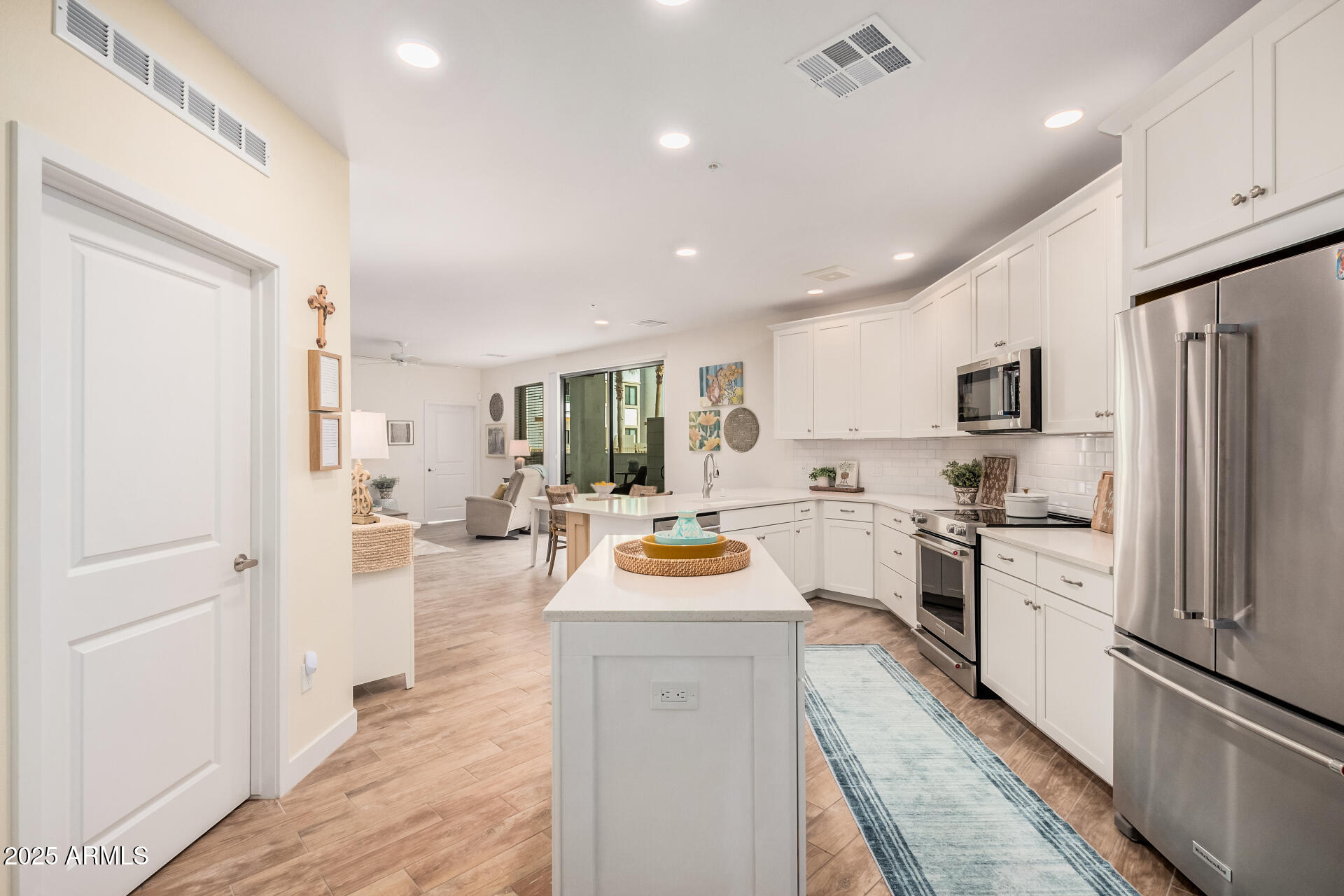 2511 W QUEEN CREEK Road 163