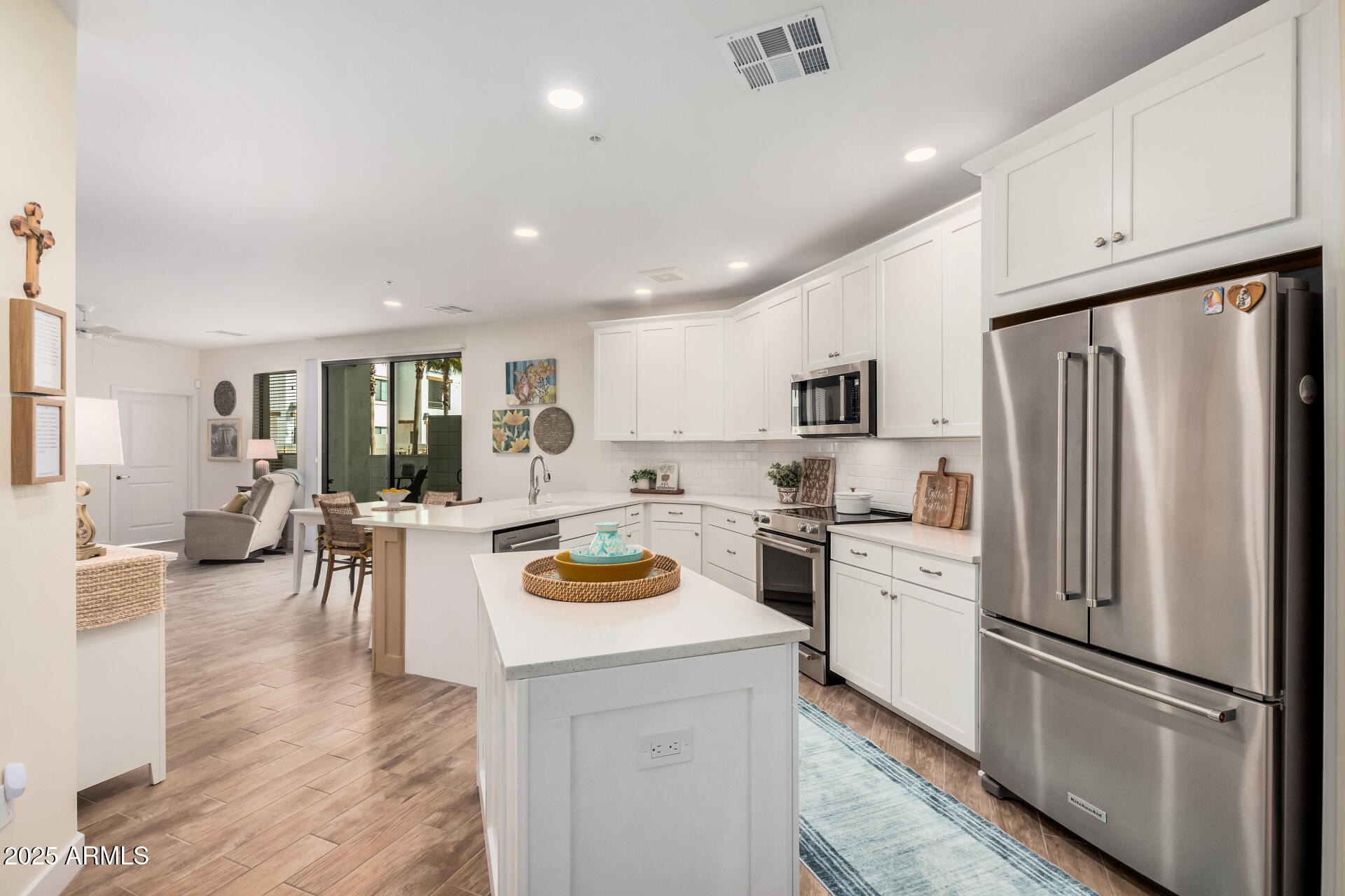 2511 W QUEEN CREEK Road 163