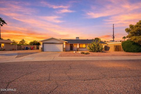 Photo of 5302 N 81st Place, Scottsdale, AZ 85250 (MLS # 6991053)