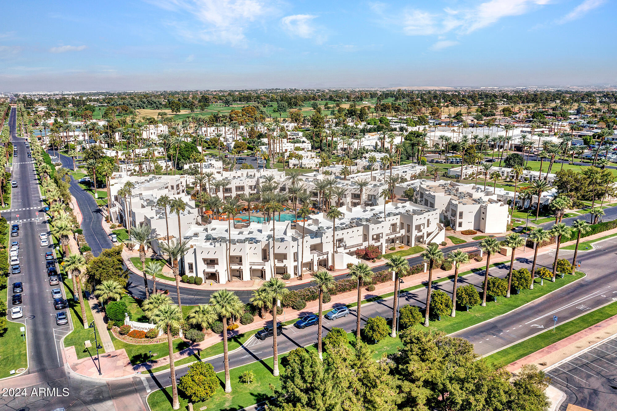 Litchfield Park, Arizona 85340, United States, 3 Bedrooms Bedrooms, ,2 BathroomsBathrooms,Residential,Pending,117644