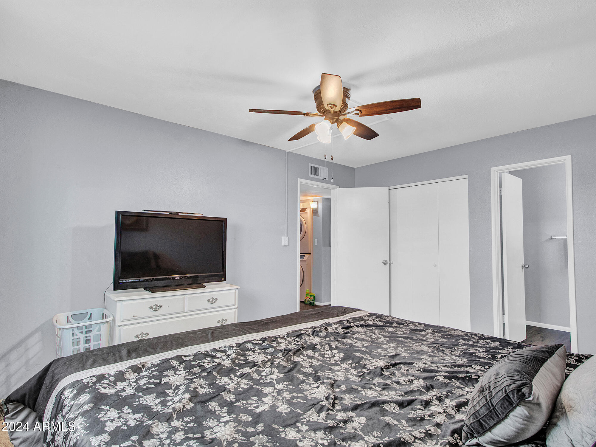 Litchfield Park, Arizona 85340, United States, 3 Bedrooms Bedrooms, ,2 BathroomsBathrooms,Residential,Pending,117644