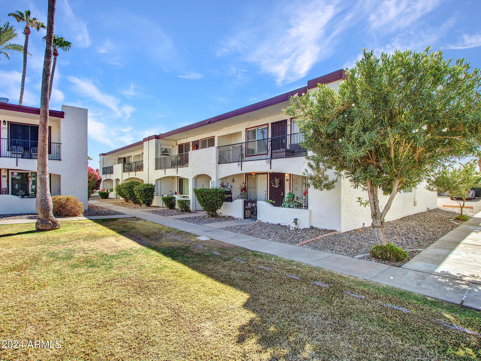 Litchfield Park, Arizona 85340, United States, 3 Bedrooms Bedrooms, ,2 BathroomsBathrooms,Residential,Pending,117644