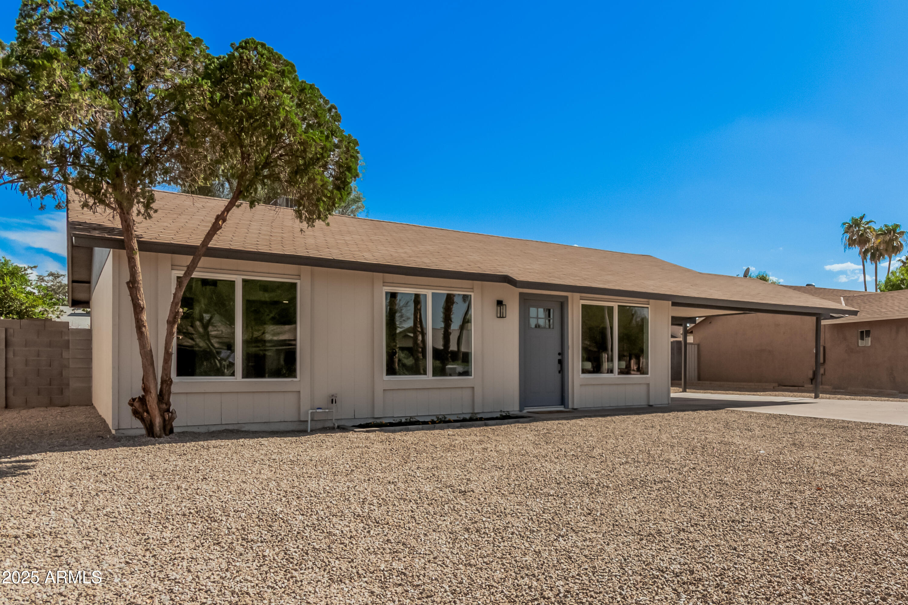 903 W WATSON Drive
