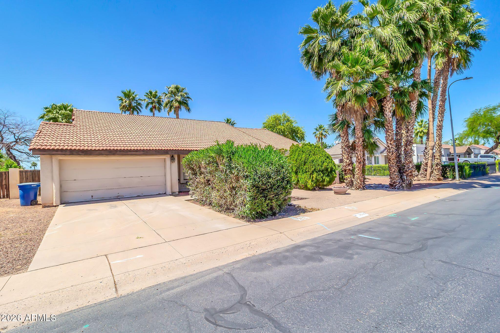 3530 S KACHINA Drive