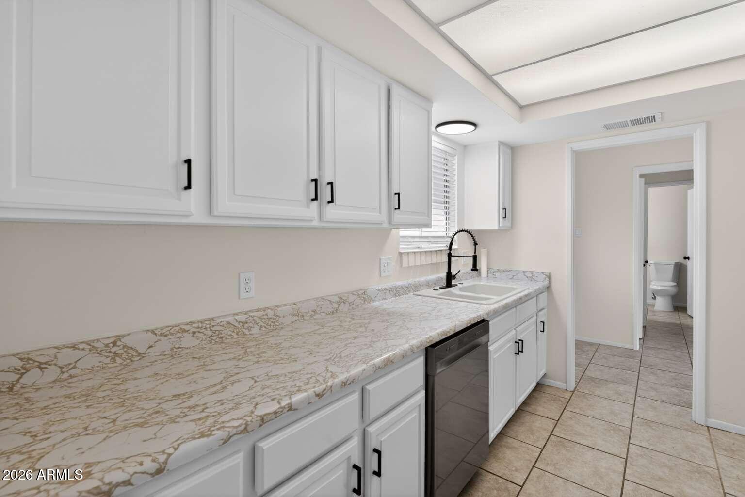 SUN SITE HEIGHTS - Residential