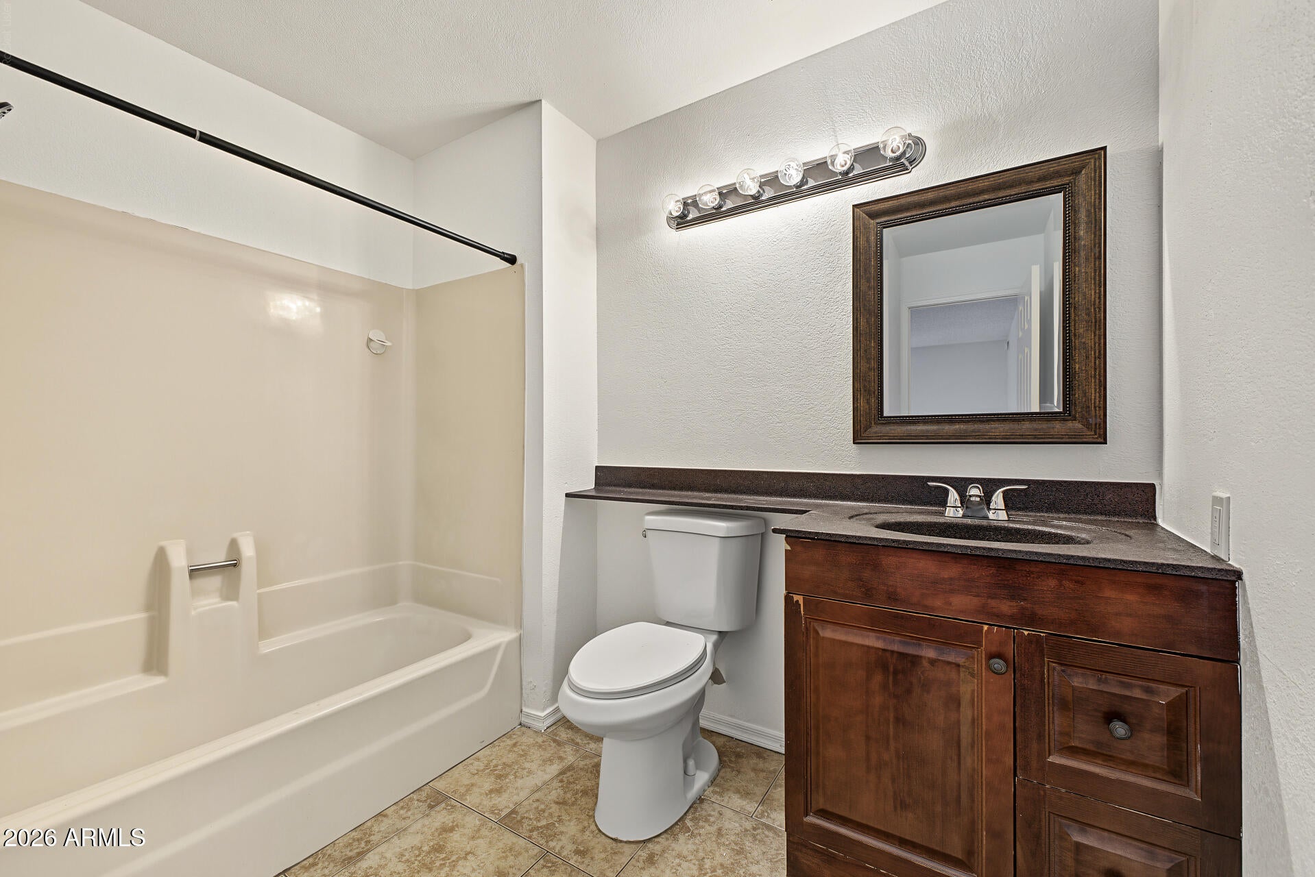 1645 W BASELINE Road 1085