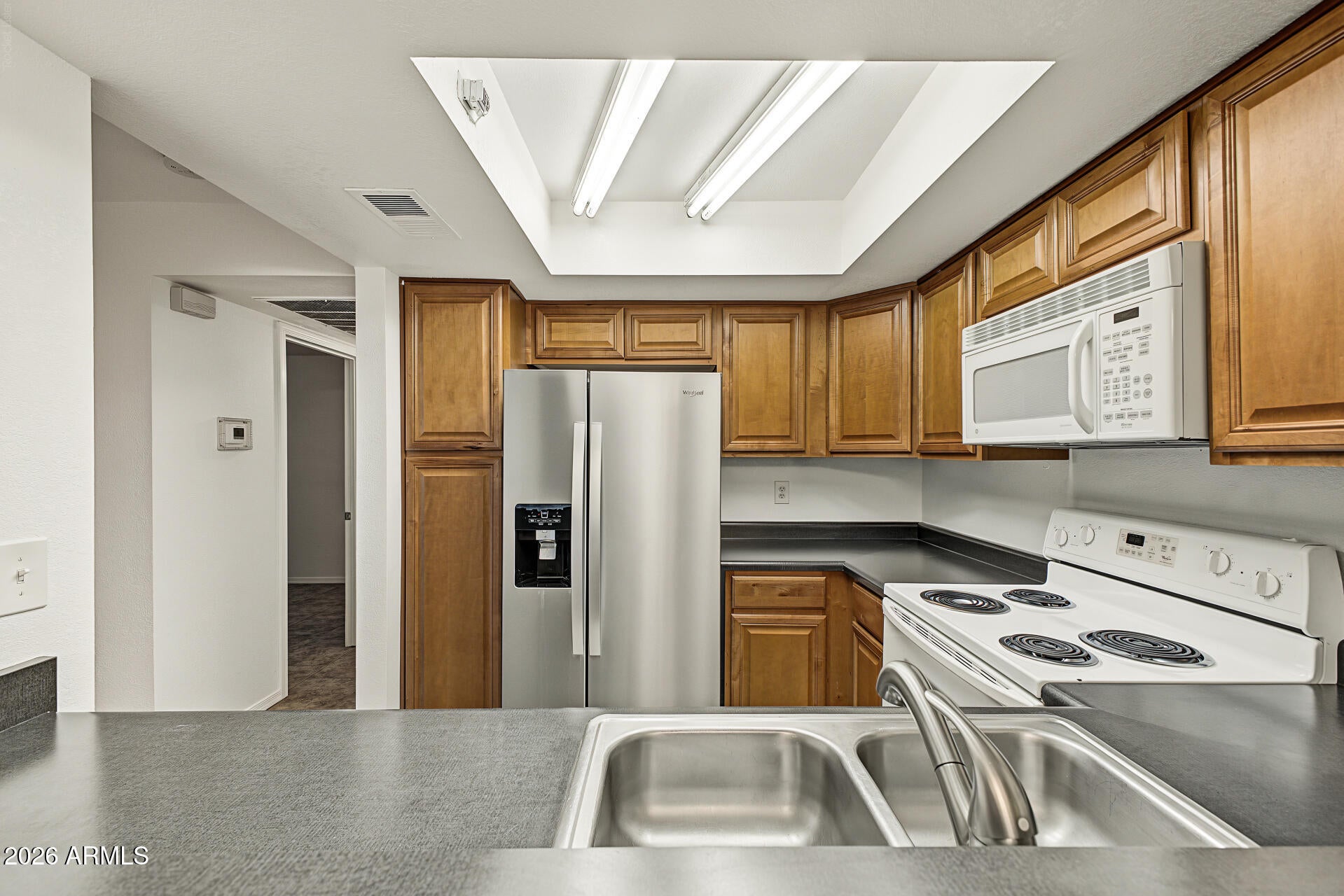 1645 W BASELINE Road 1085