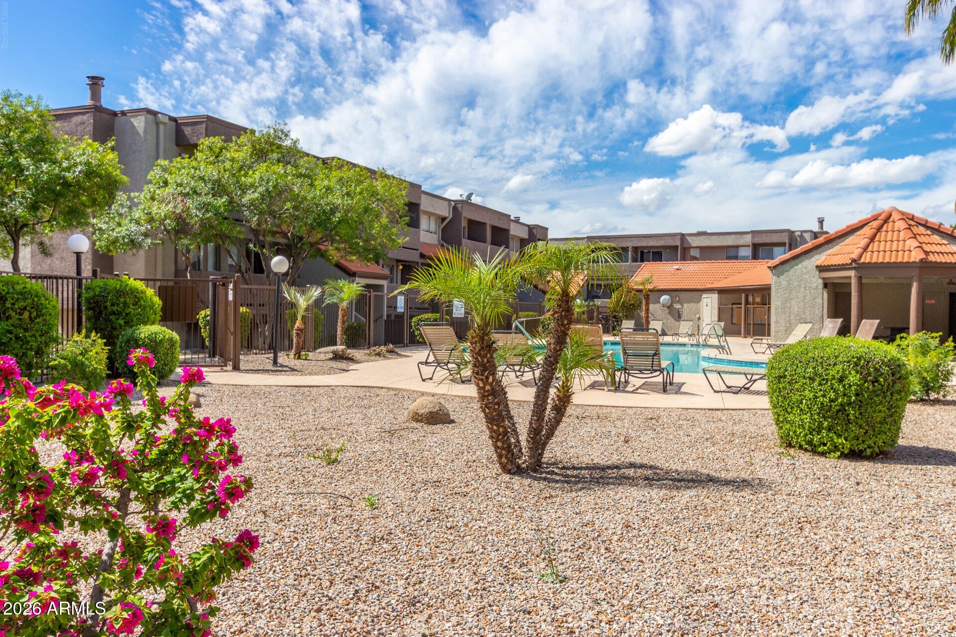 1645 W BASELINE Road 1085