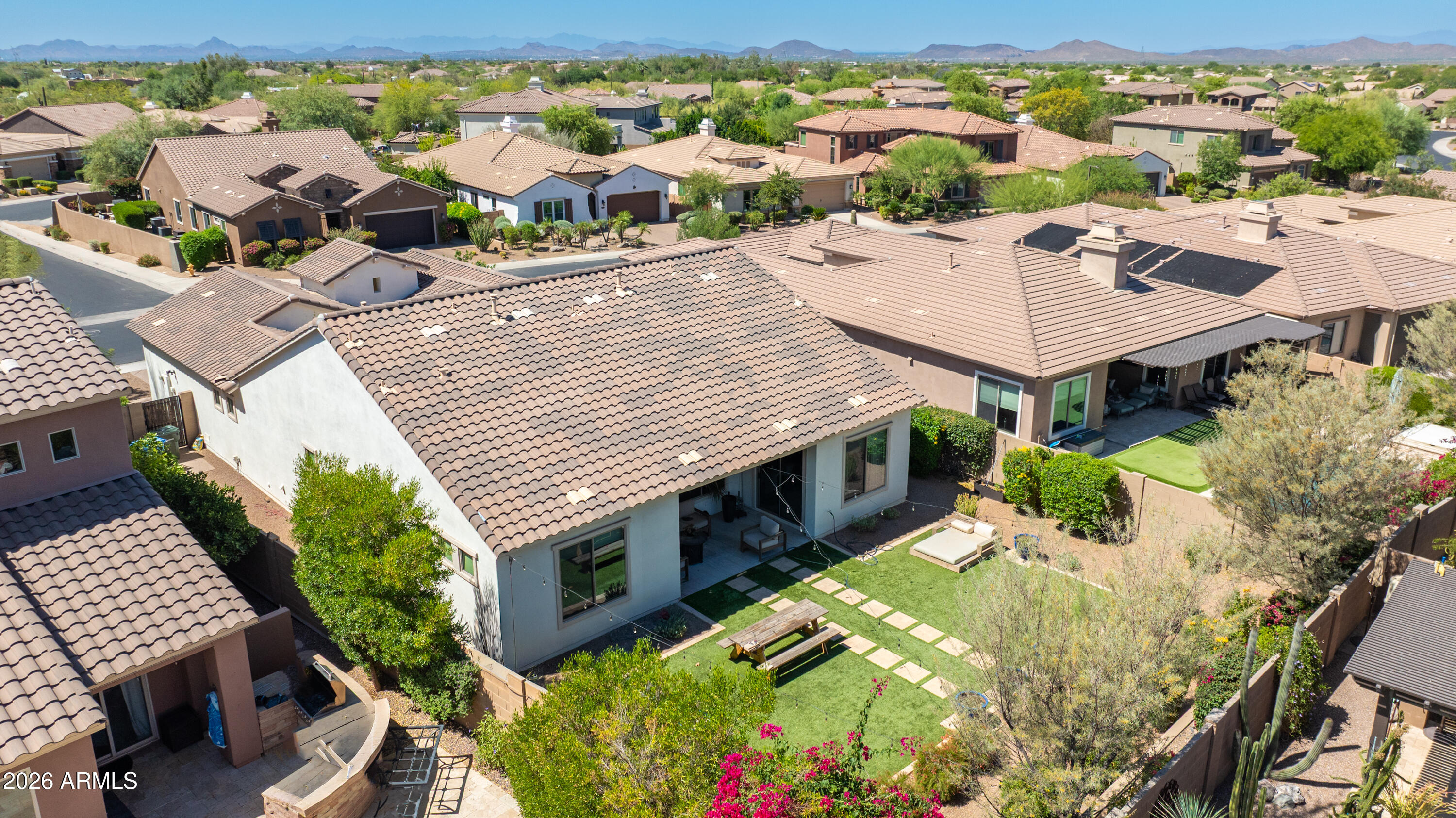 MONTE VISTA - Residential