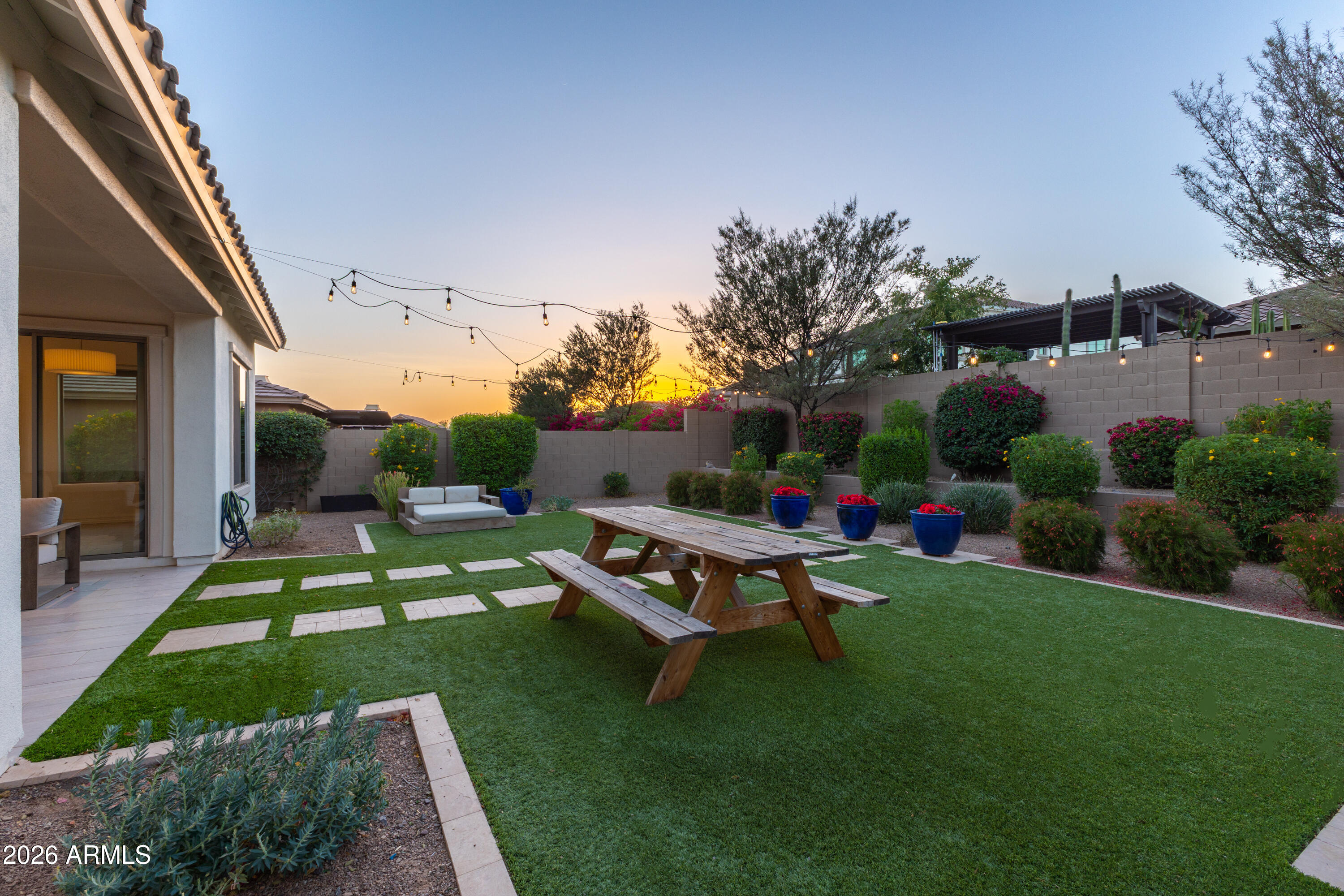 MONTE VISTA - Residential