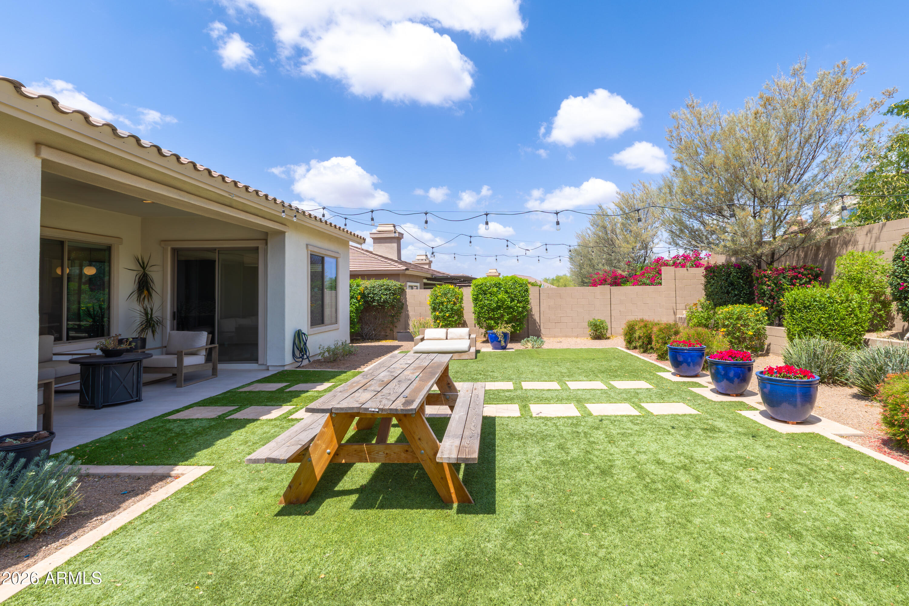 MONTE VISTA - Residential