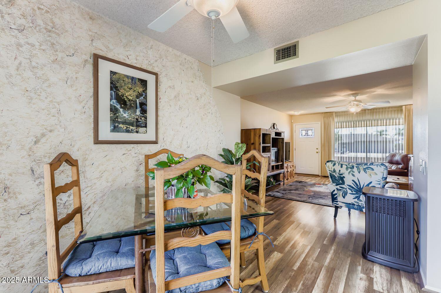 9524 W GREENWAY Road