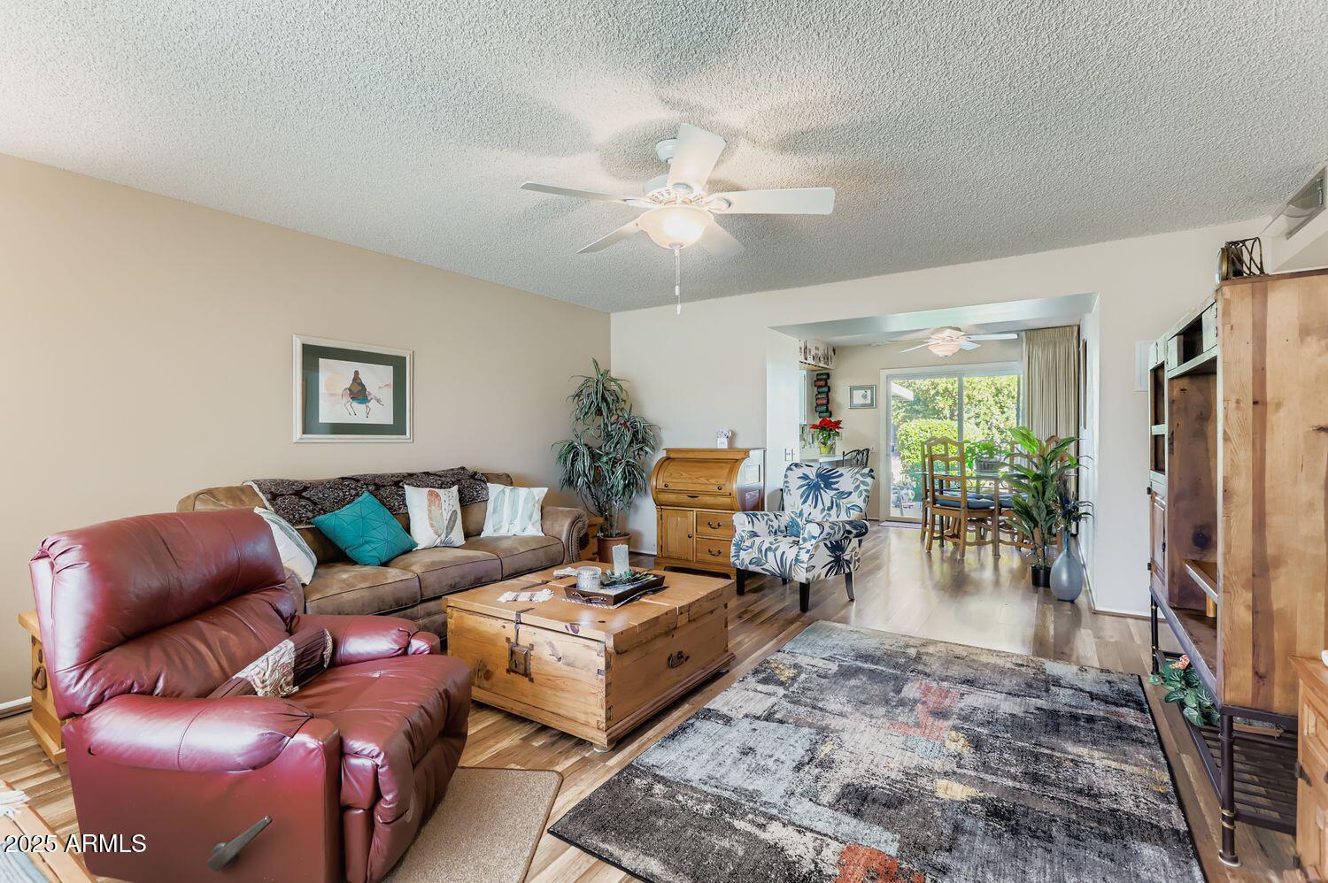 9524 W GREENWAY Road