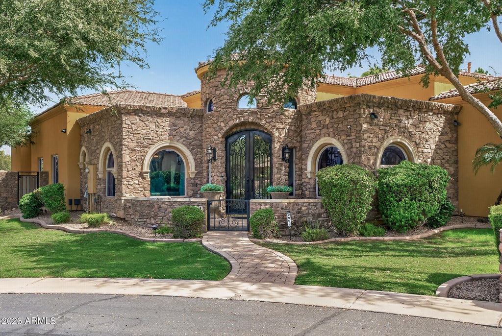 Photo of 2900 E Jade Place, Chandler, AZ 85286 (MLS # 7084940)