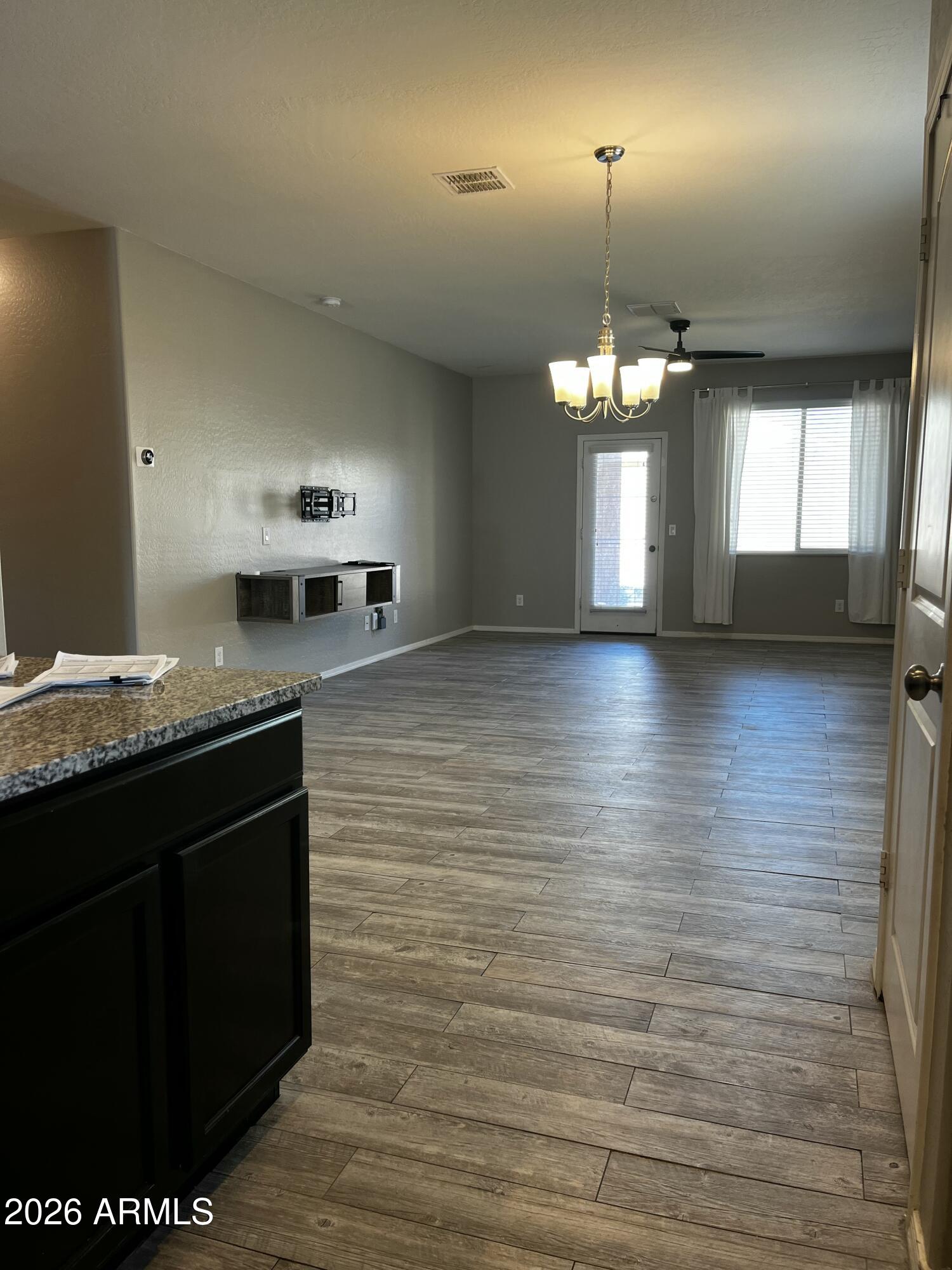 23840 W TAMARISK Avenue