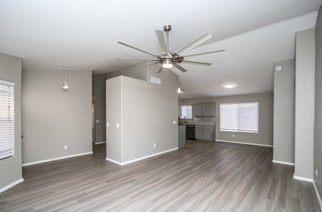 3948 E Stanford Avenue