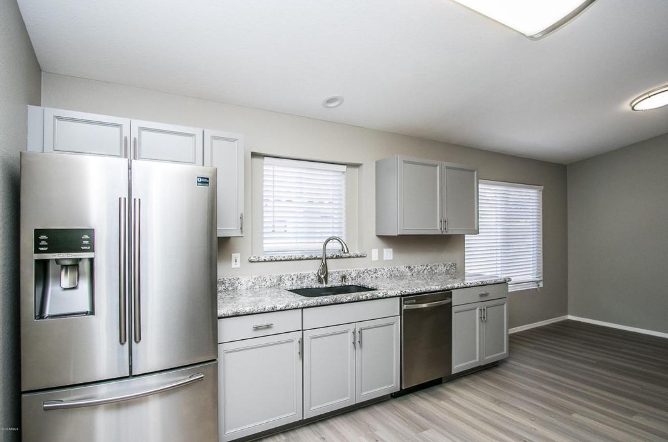 3948 E Stanford Avenue