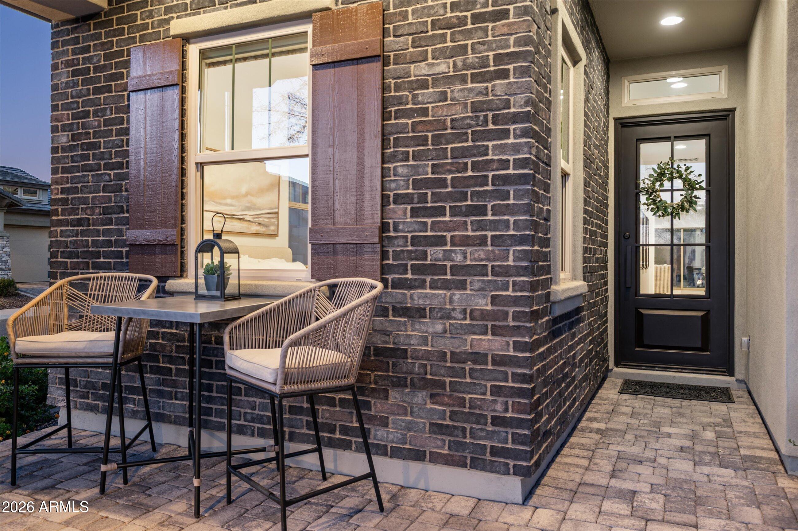 6138 E VIA DEL SOL Drive