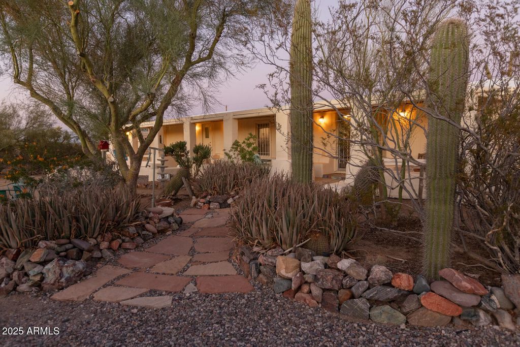 Photo of 8362 N Dead Mans Gulch Road, Florence, AZ 85132 (MLS # 6936174)