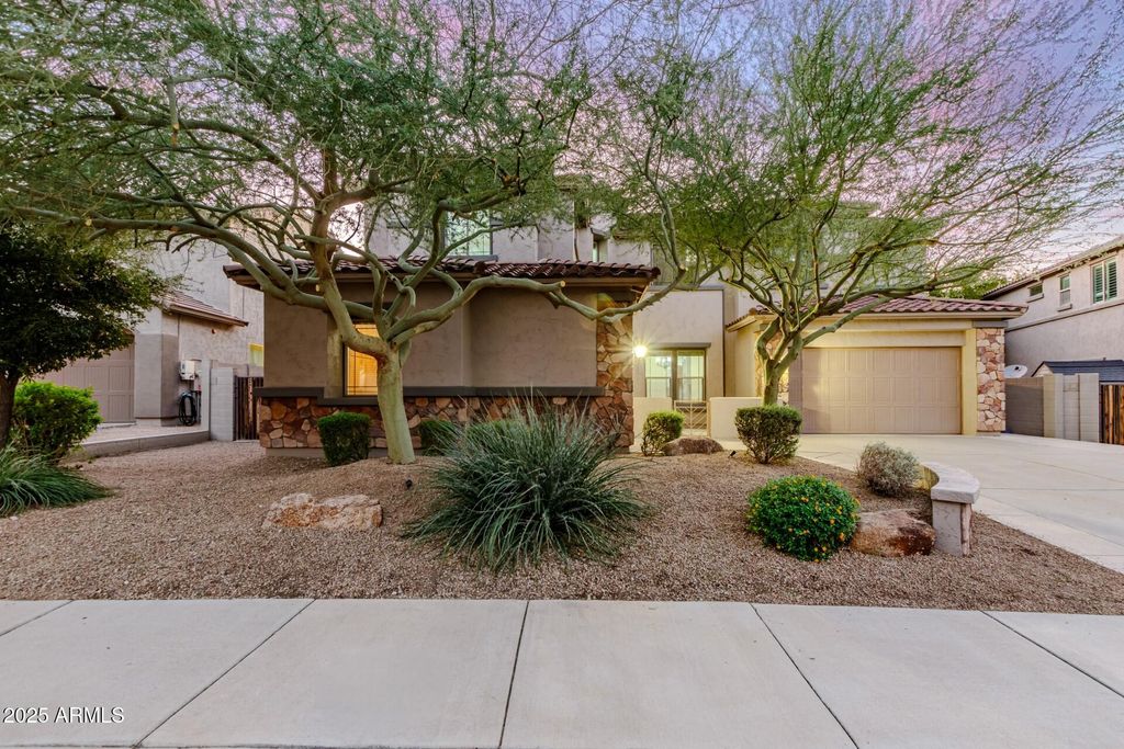 Photo of 26924 N 89th Drive, Peoria, AZ 85383 (MLS # 6931893)