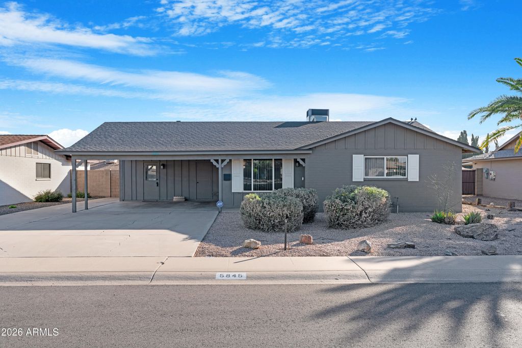 Photo of 5845 S Kenwood Lane, Tempe, AZ 85283 (MLS # 6969181)