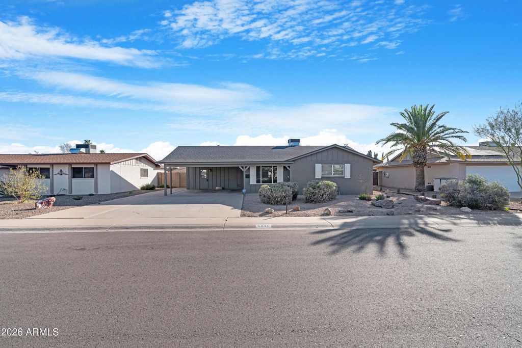 Photo of 5845 S Kenwood Lane, Tempe, AZ 85283 (MLS # 6969181)
