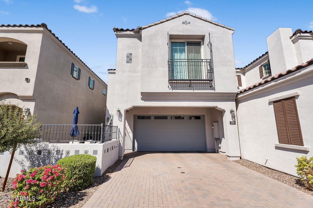 Photo of 274 E Raleigh Drive, Chandler, AZ 85286 (MLS # 6928701)