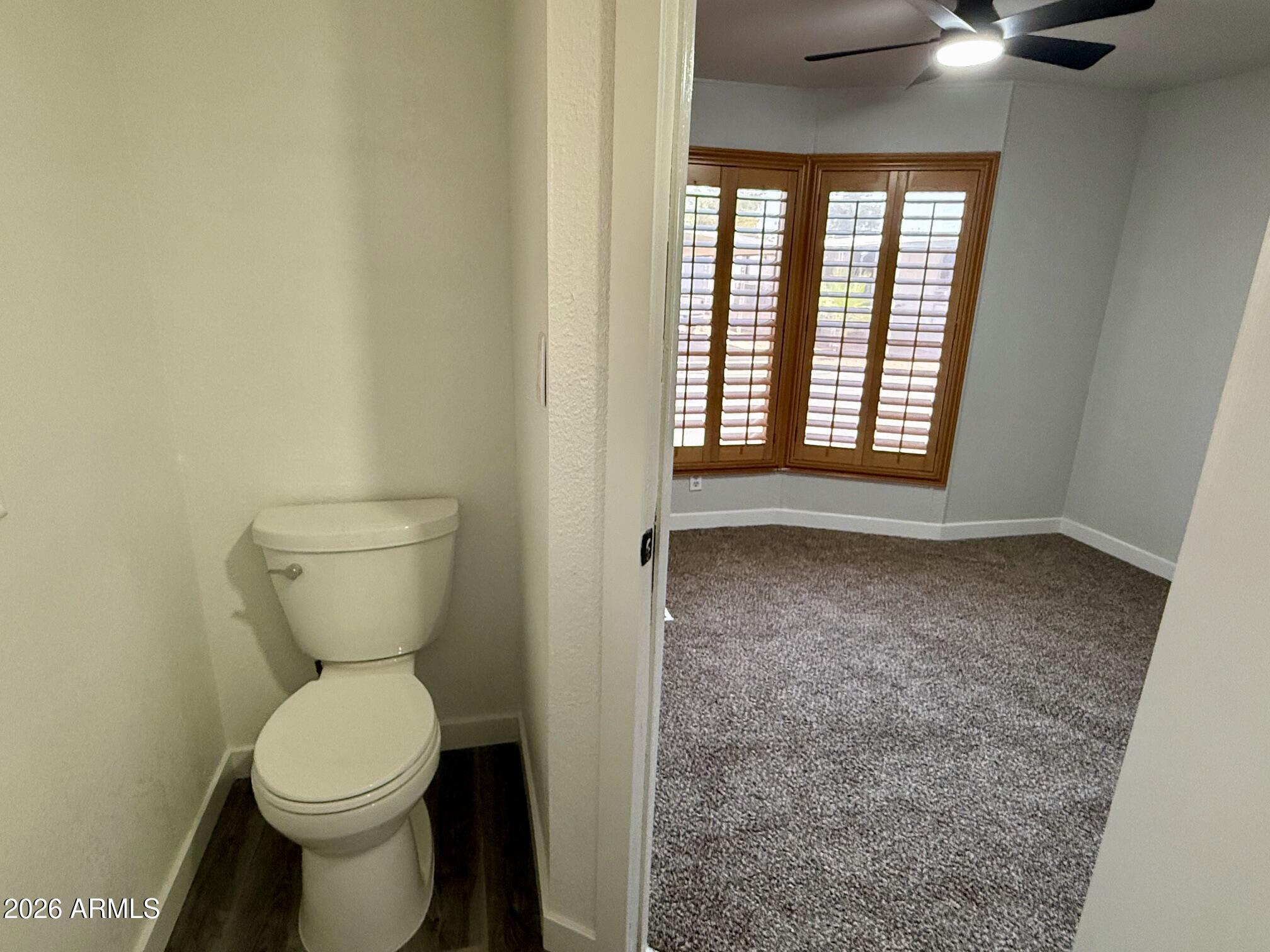 Paradise Groves Manufactured Home Park - Residential