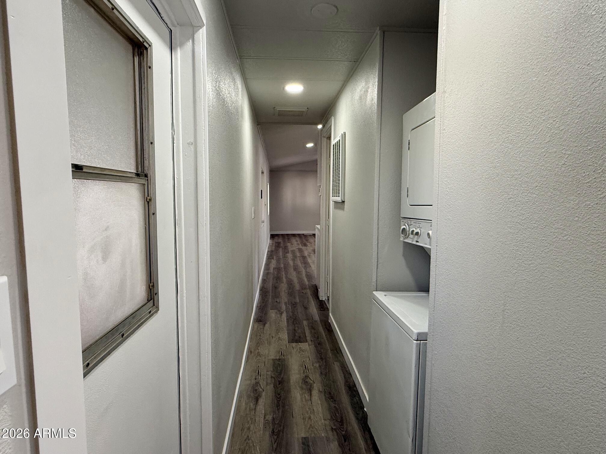 Paradise Groves Manufactured Home Park - Residential