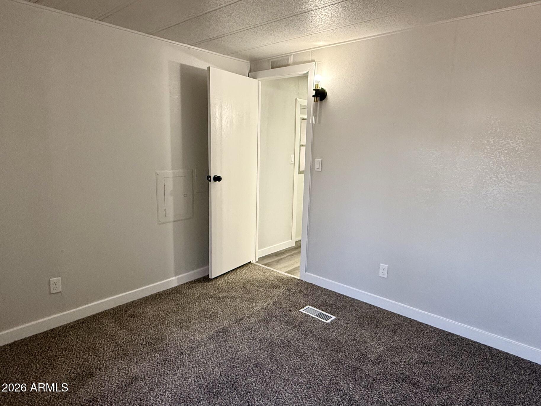 Paradise Groves Manufactured Home Park - Residential