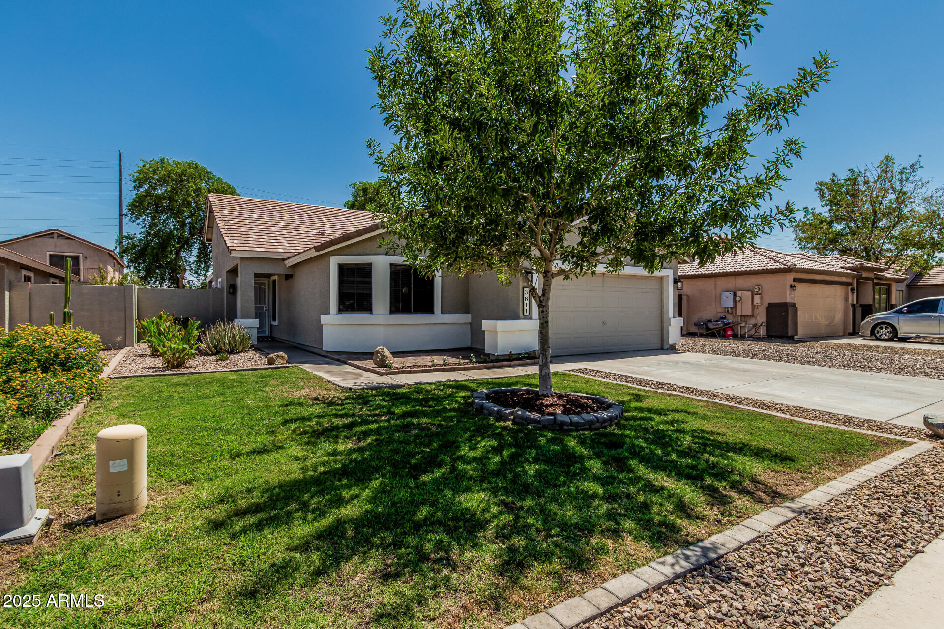 3811 S LOBACK Lane