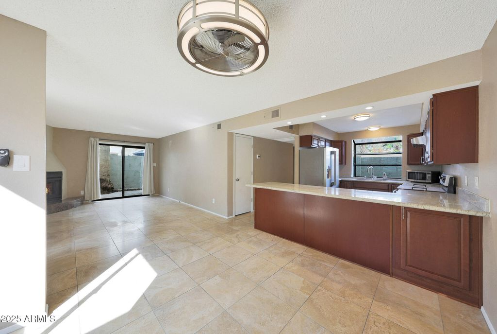 Photo of 3309 N 70th Street #102, Scottsdale, AZ 85251 (MLS # 6933463)