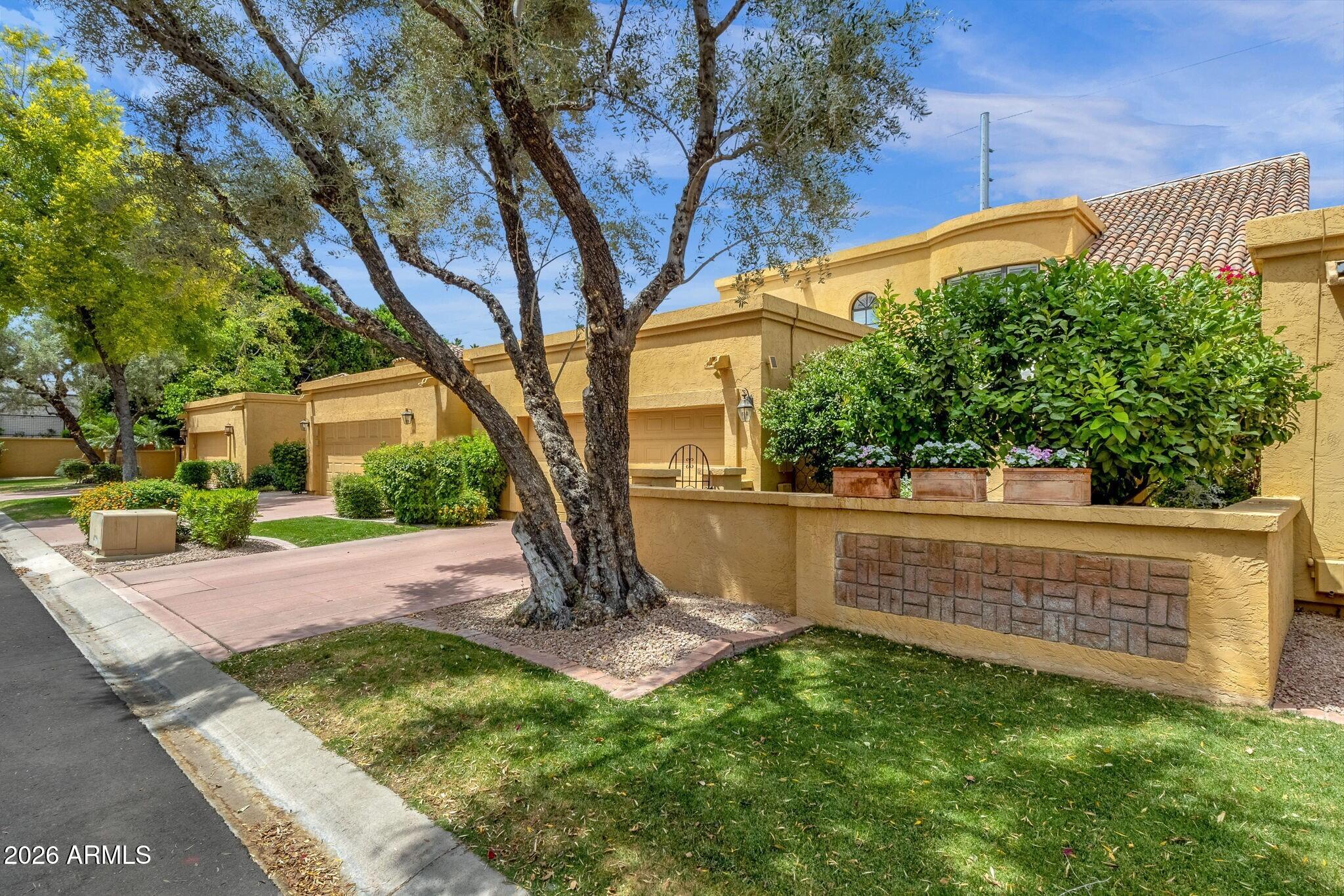 7330 E PALO VERDE Drive 22