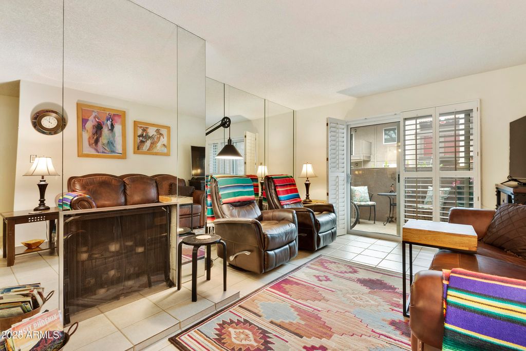 Photo of 5525 E Thomas Road #M16, Phoenix, AZ 85018 (MLS # 6936200)