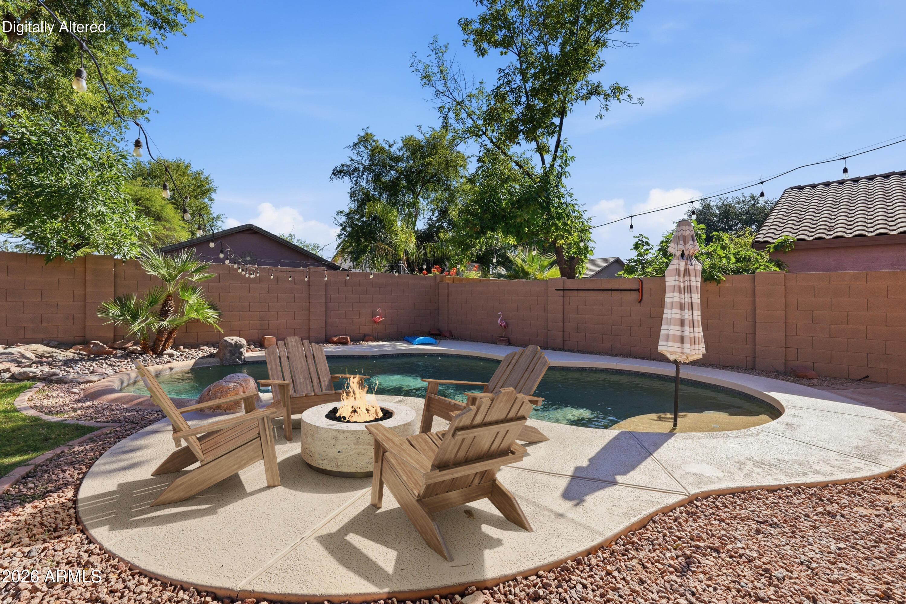 1789 E CARLA VISTA Drive