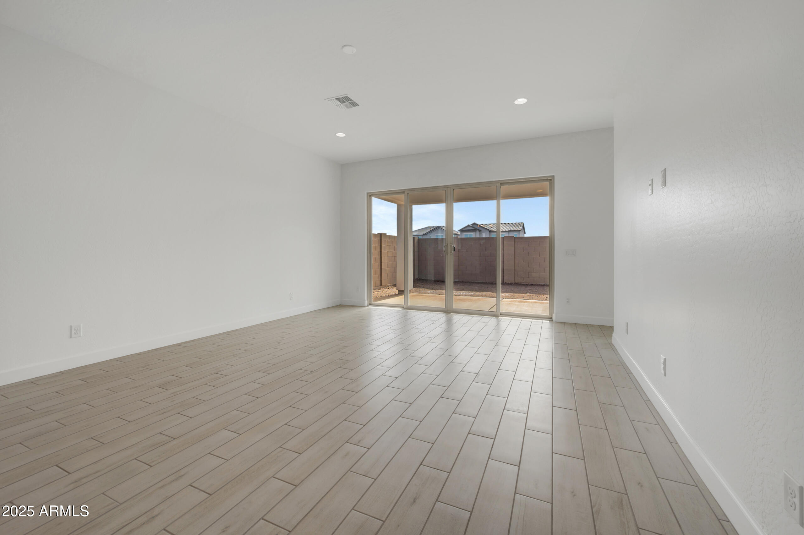 2391 E Amfissa Drive