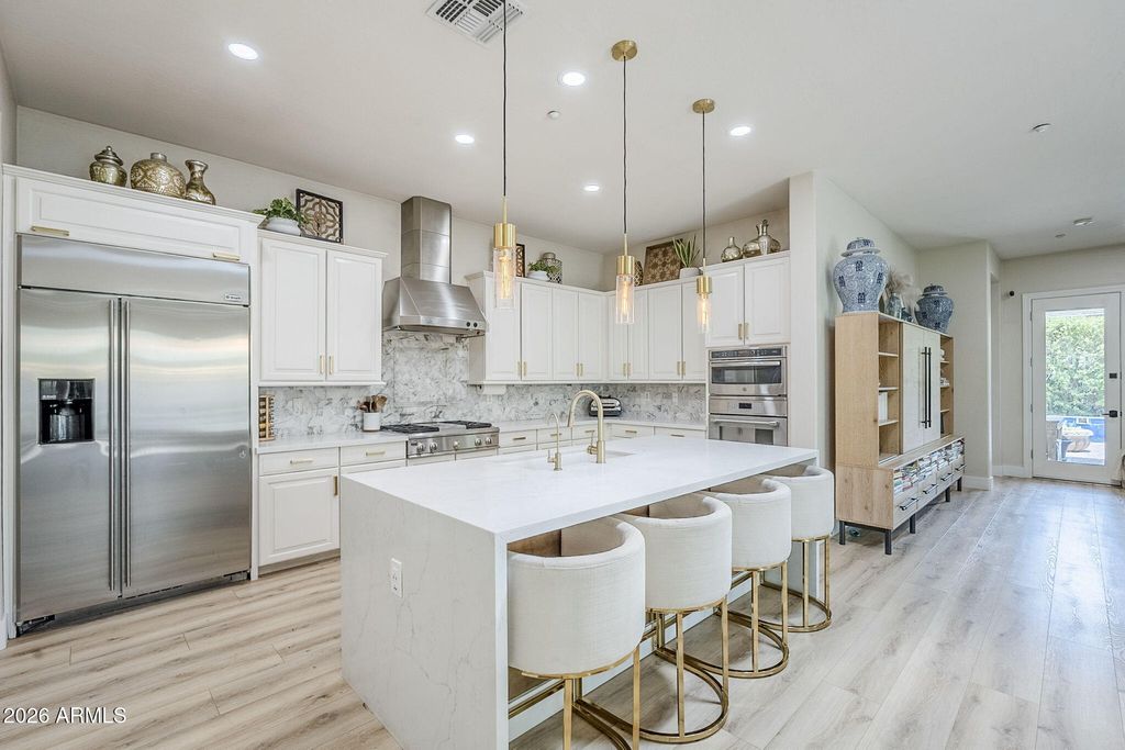 Photo of 9272 E Desert Village Drive, Scottsdale, AZ 85255 (MLS # 7010011)