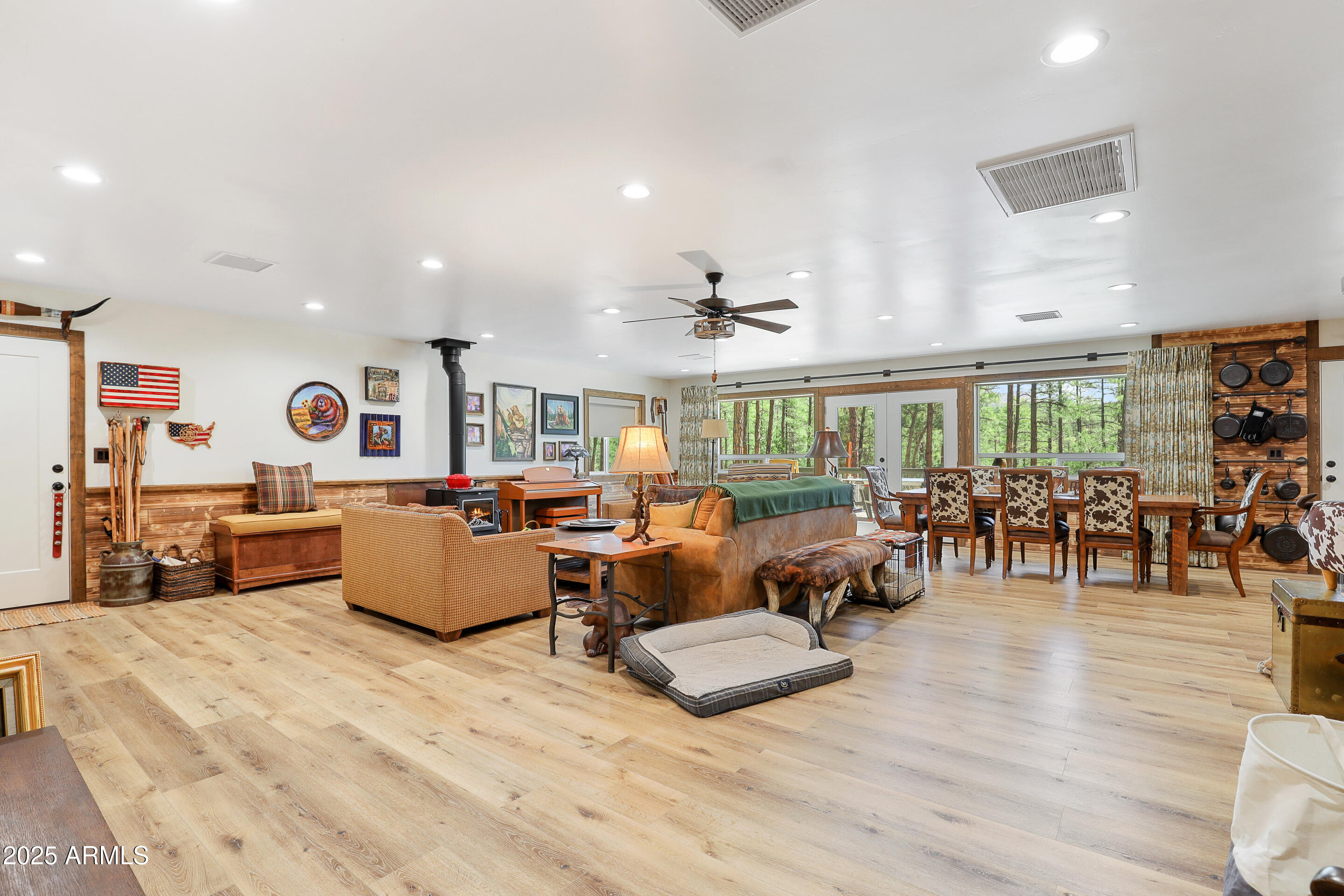 395 S SHADY Lane