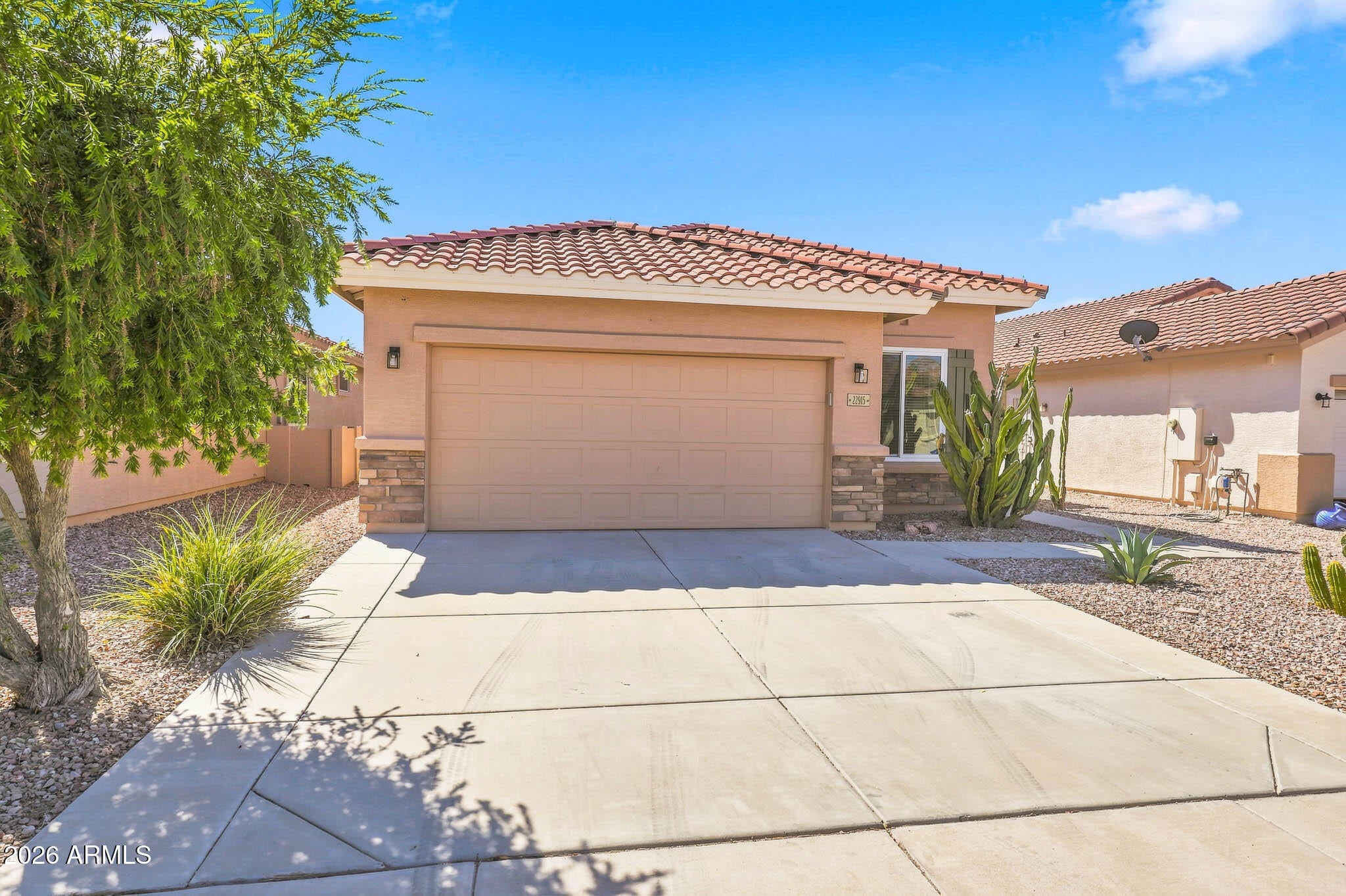 22915 W ARROW Drive