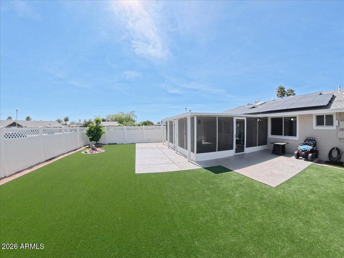 10207 W PALMER Drive