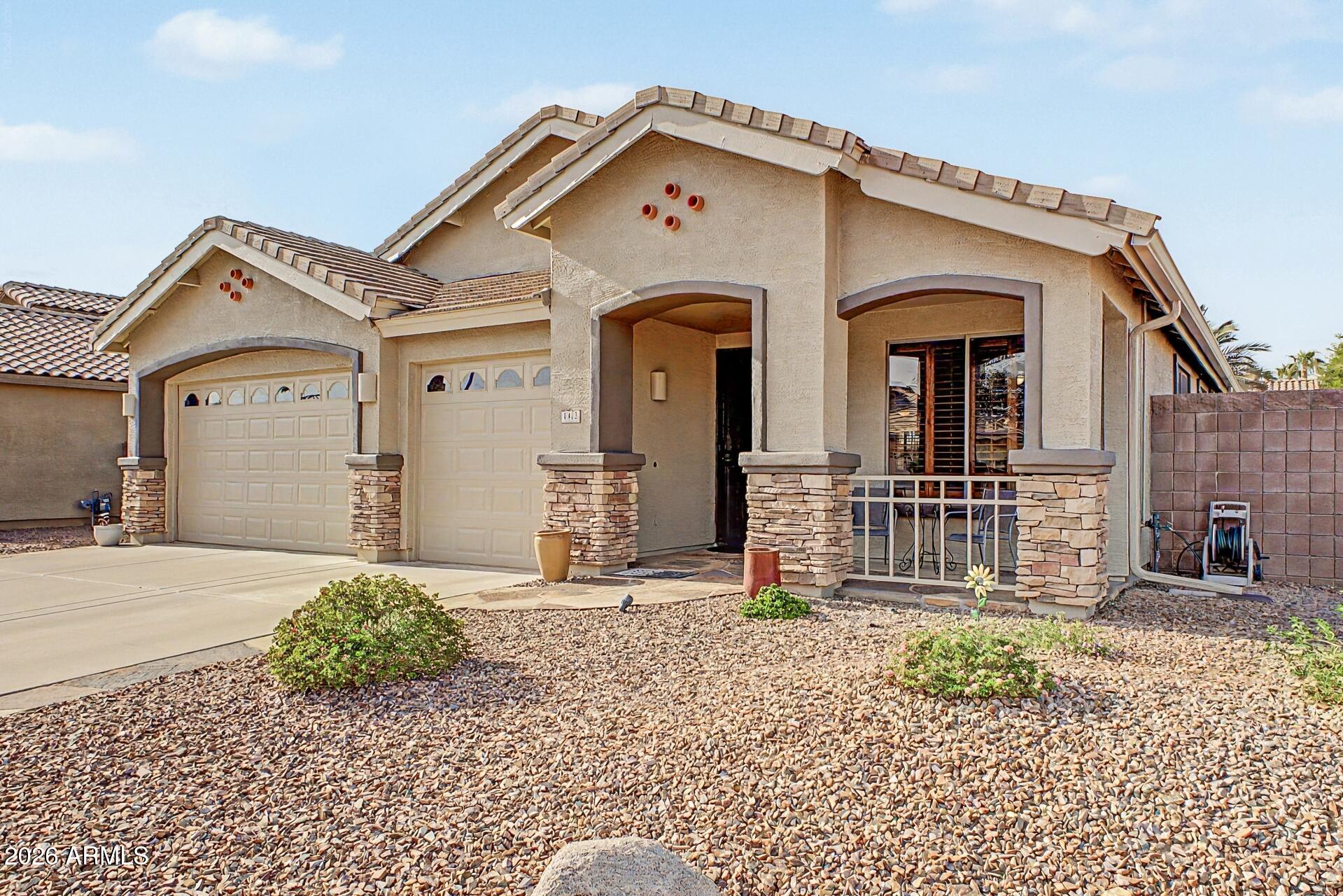 1412 E JADE Drive