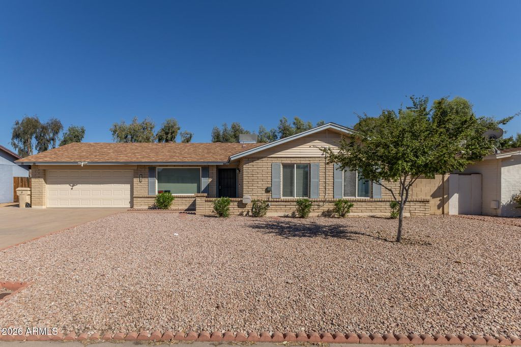 Photo of 10605 N 45th Drive, Glendale, AZ 85304 (MLS # 6994782)
