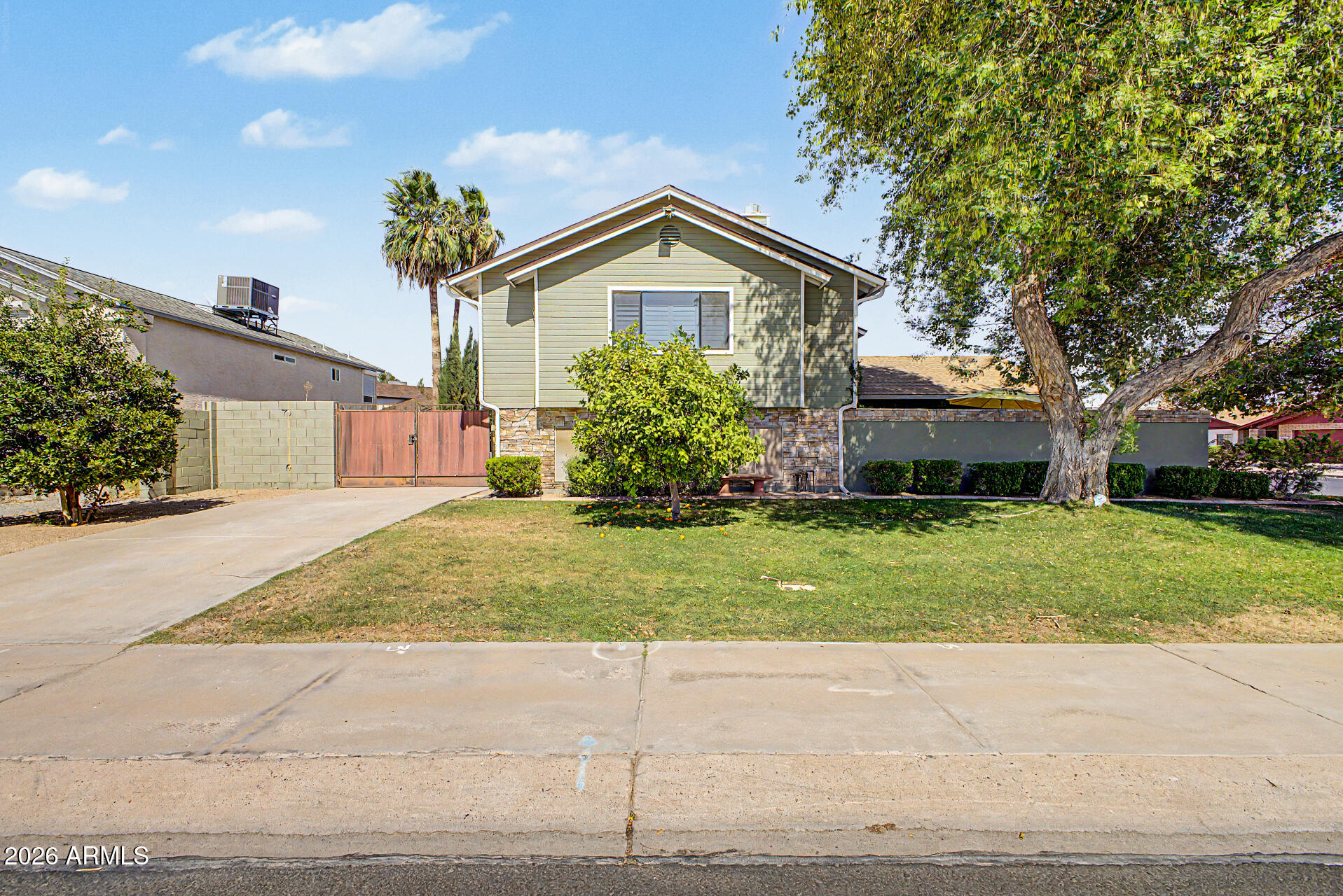 1409 N 62ND Place