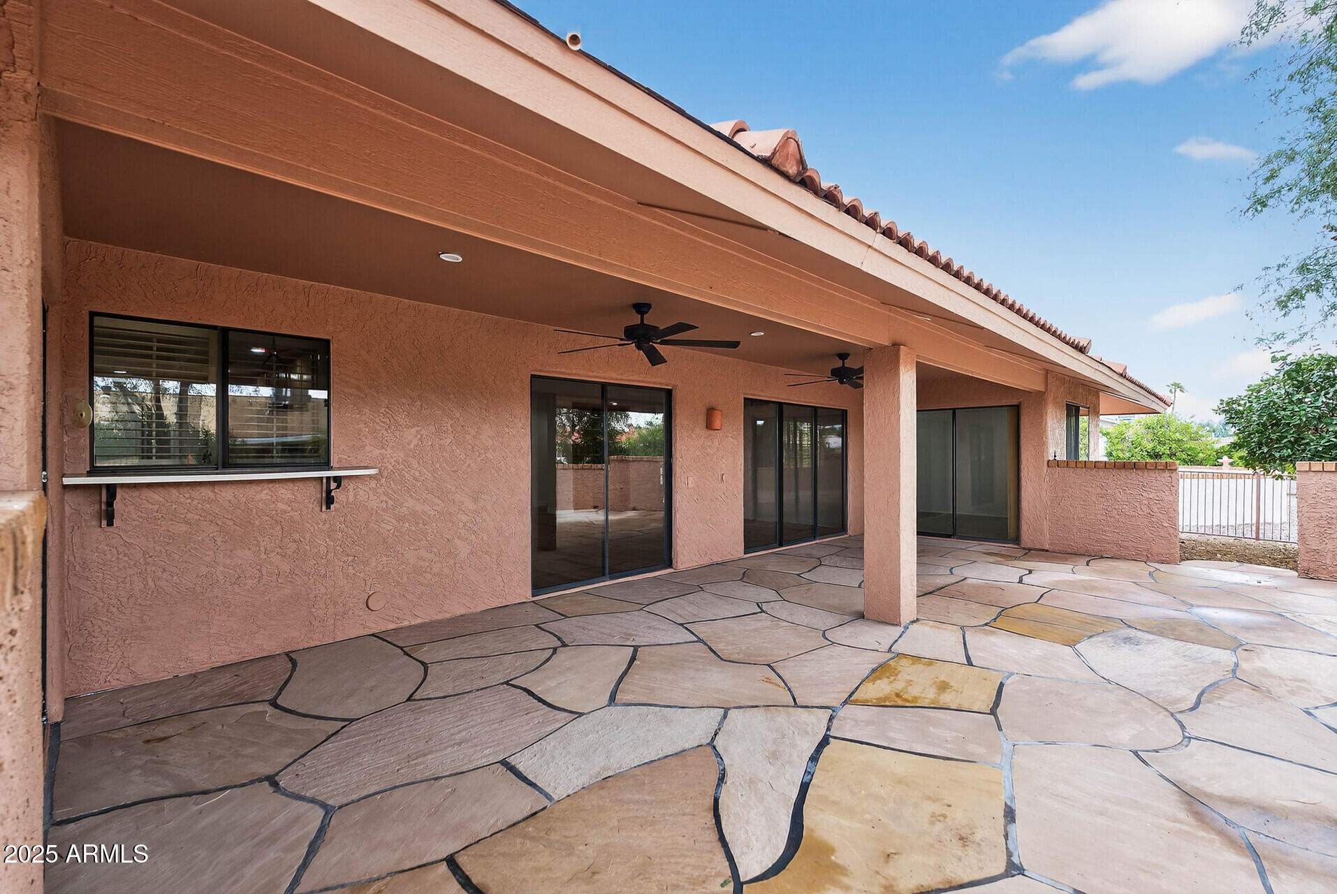 12433 W Fieldstone Drive