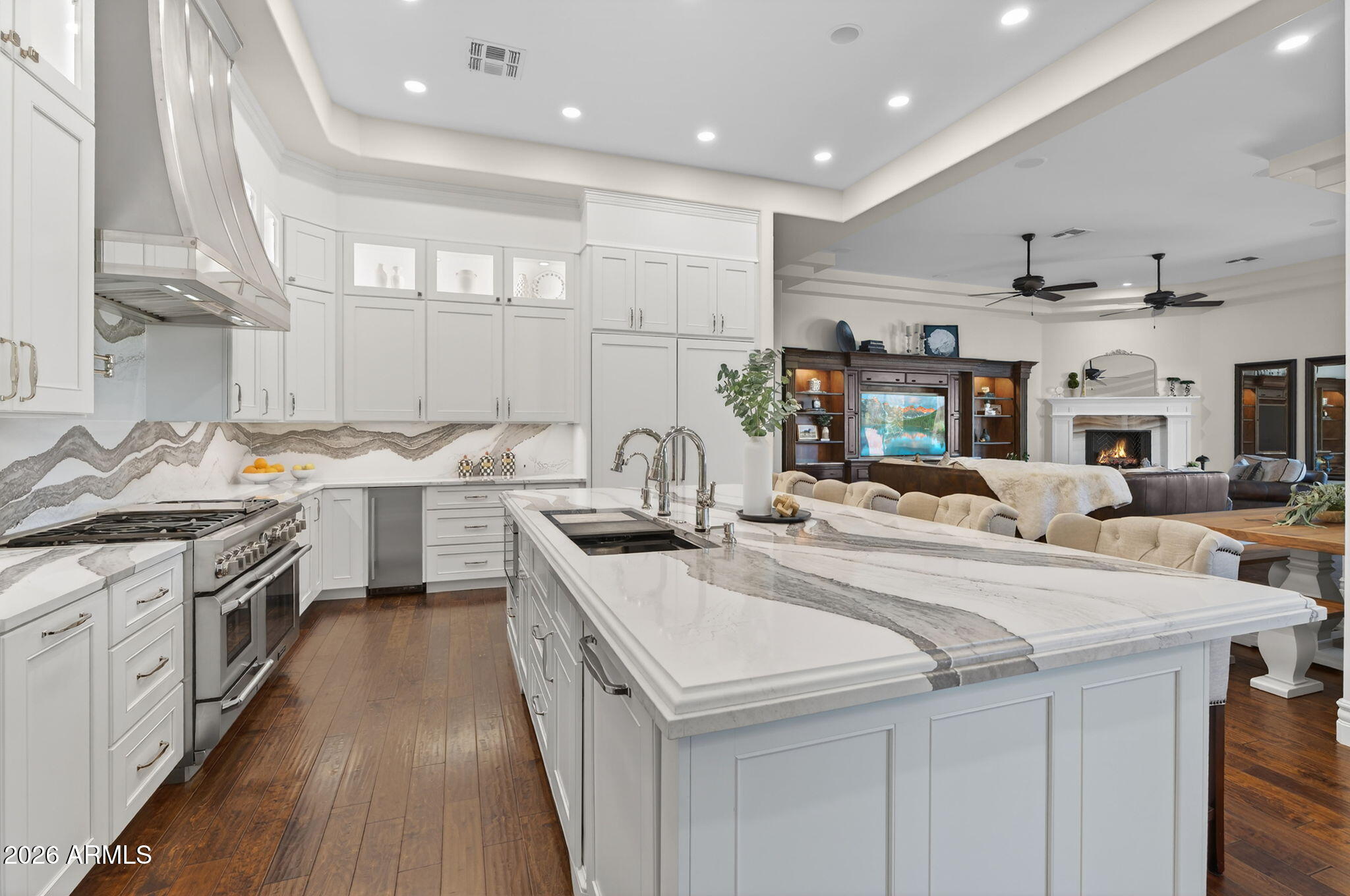 2068 E TIFFANY Court