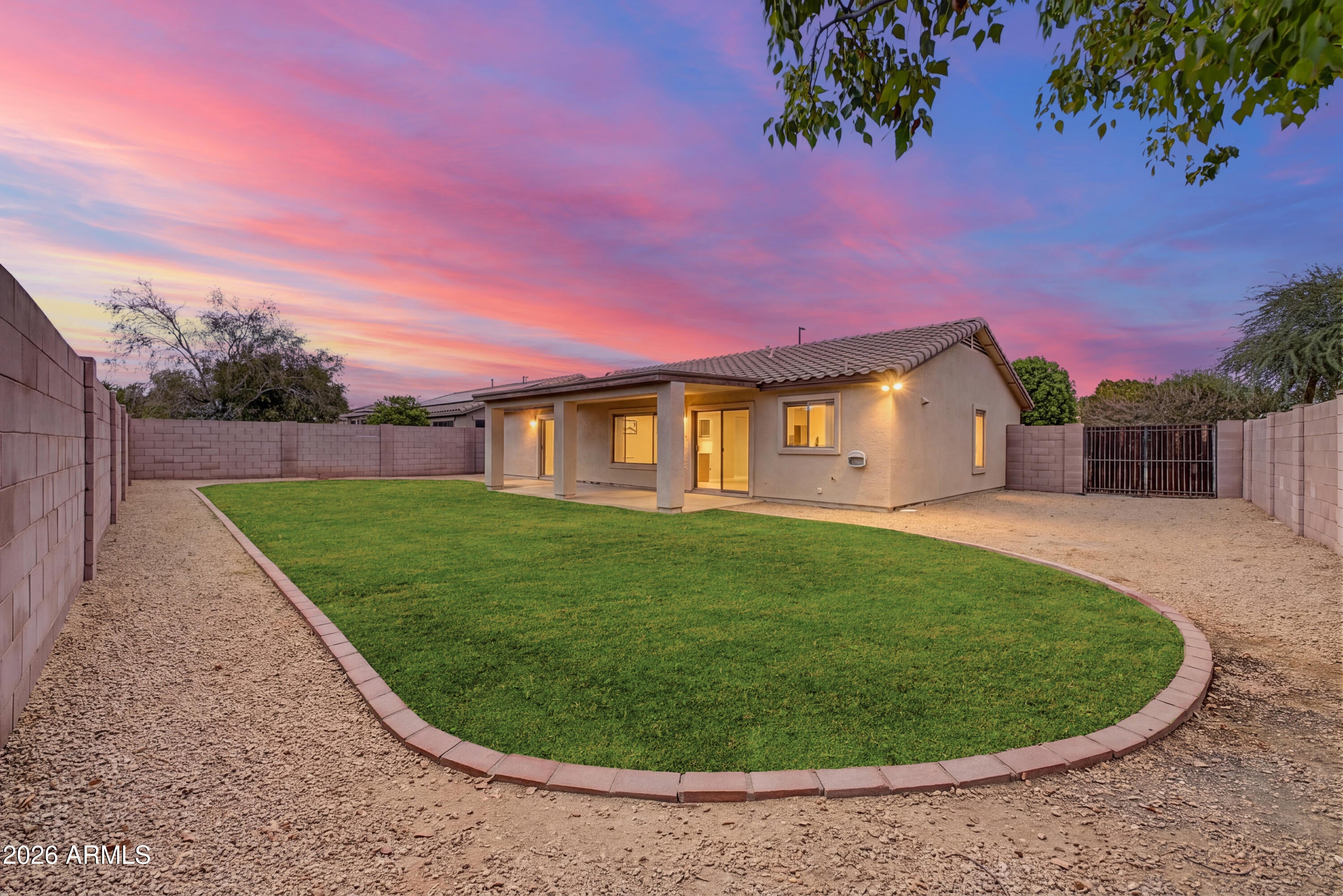 2511 E TOLEDO Court