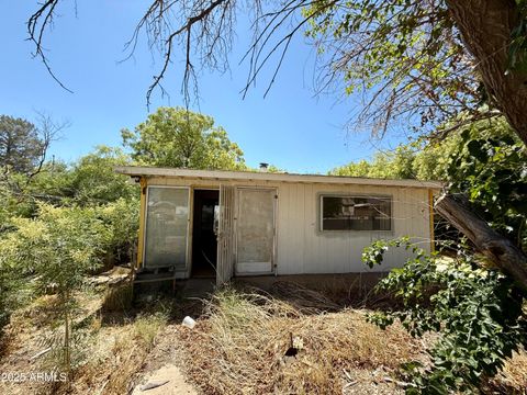 316 S 5TH Avenue Safford AZ 85546