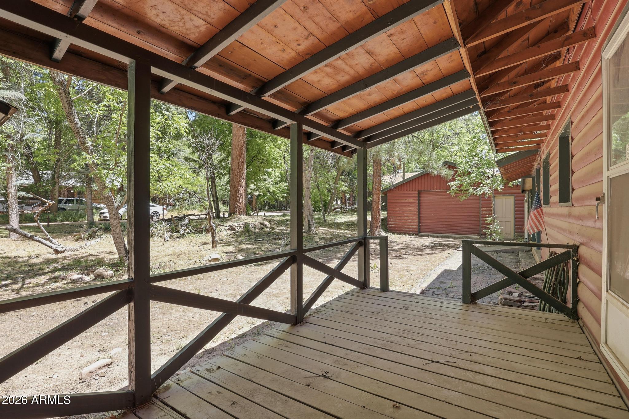 301 W ASHBY APPLE Drive