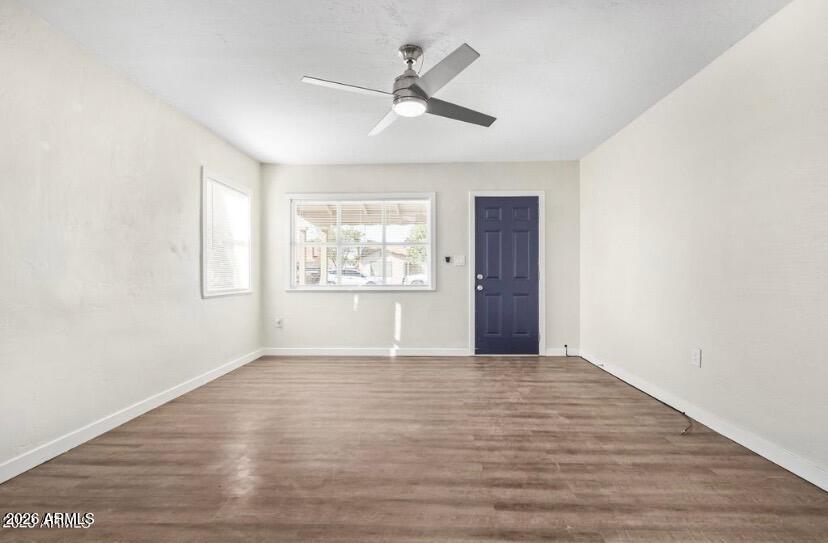 539 W 1ST Street